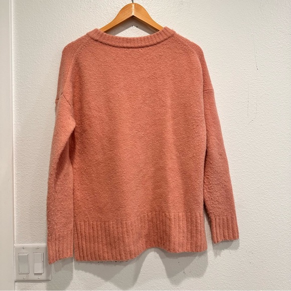 J.Crew Sz XS Oversized Crewneck Supersoft Yarn Merino Alpaca Sweater K5587 Pink - Picture 3 of 8